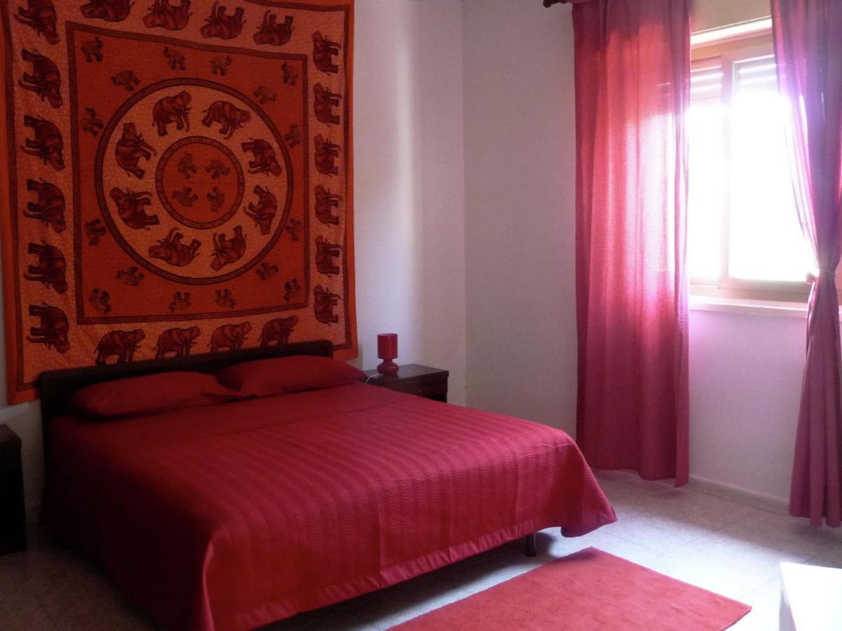 Casa Unifamiliar Con Jard N Privado Villa Agnone Bagni Bagian luar foto
